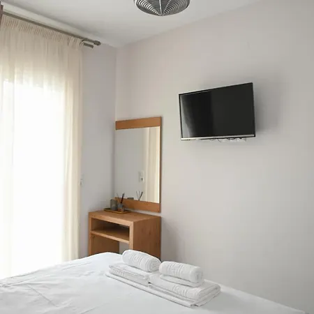 Faidra Lejlighed Néa Péramos