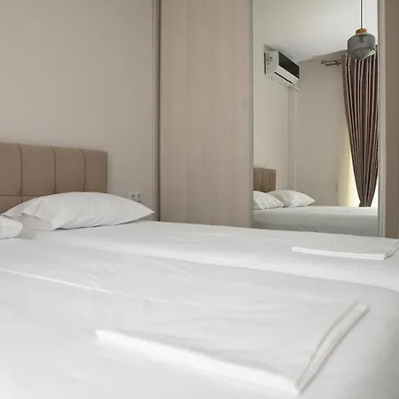 Lejlighed Faidra Néa Péramos