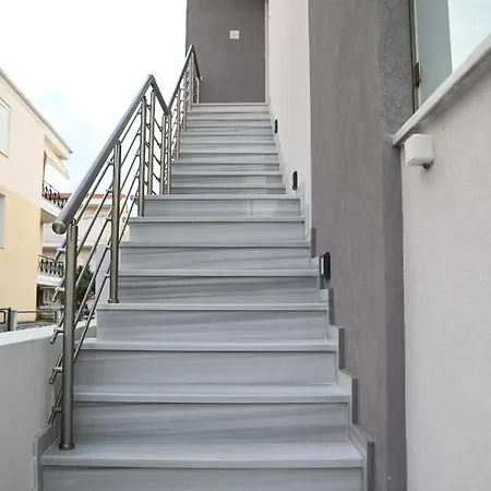 Faidra Appartement *