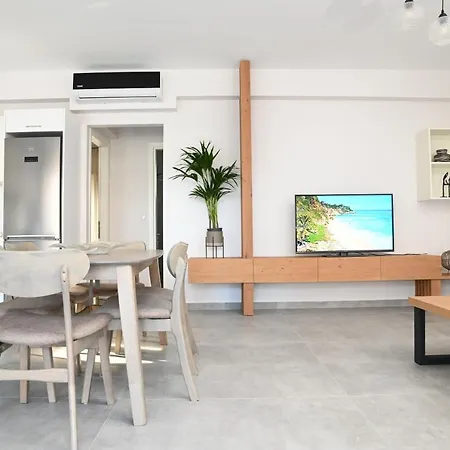 Faidra * Néa Péramos