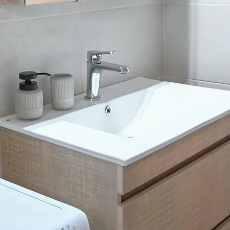 Faidra * Néa Péramos