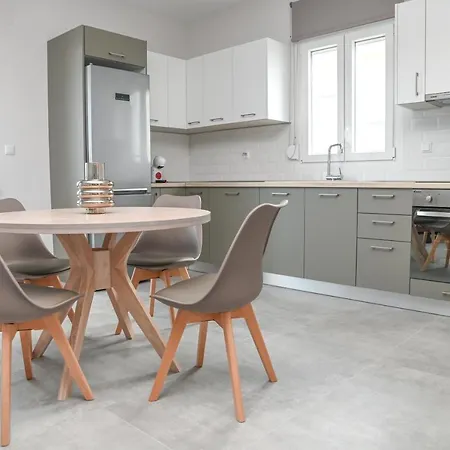 Διαμέρισμα Faidra Néa Péramos